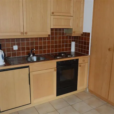 Mireille Nr- 3 Appartement-fewo- Dusche Oder Bad- Wc 2-bettwohnung By Interhome Apartment Hornkessel
